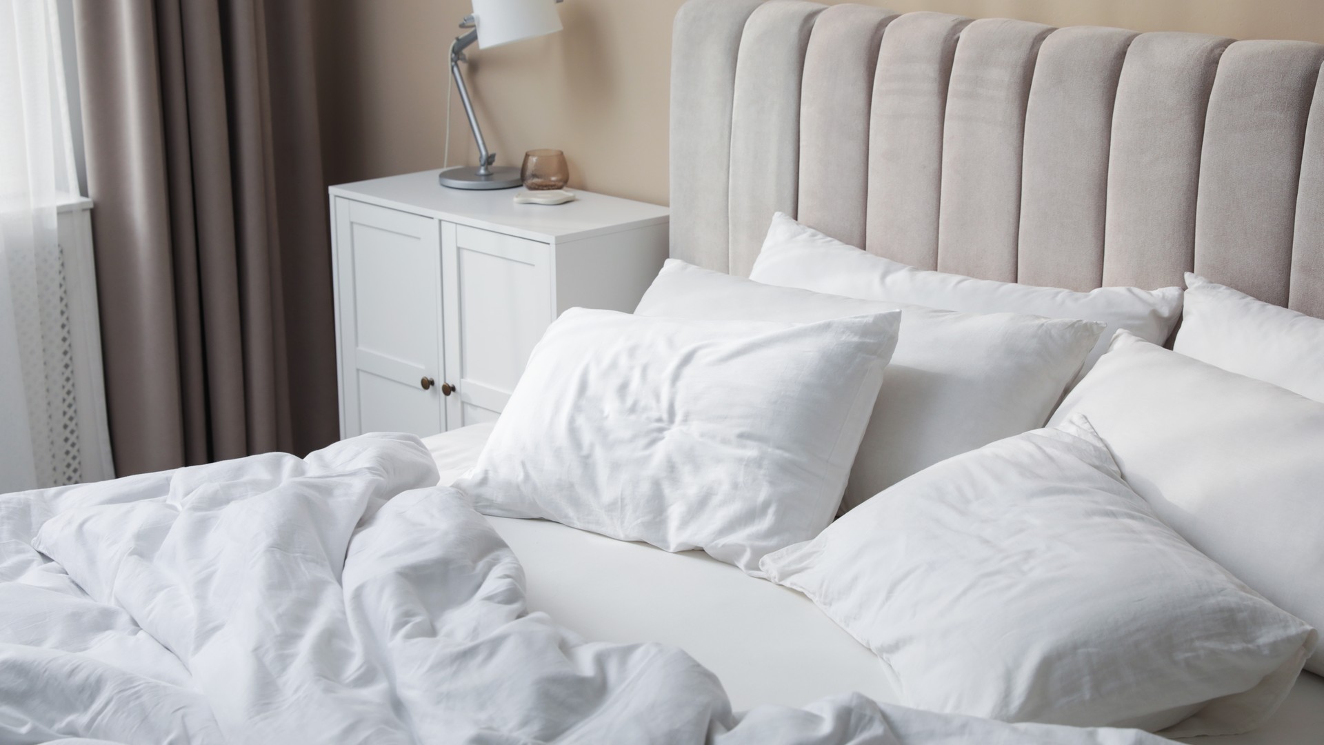 How Long Can Head Lice Live on Pillows and Sheets?