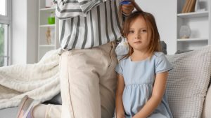 What Do Lice Droppings Look Like on Your Scalp and Pillow?