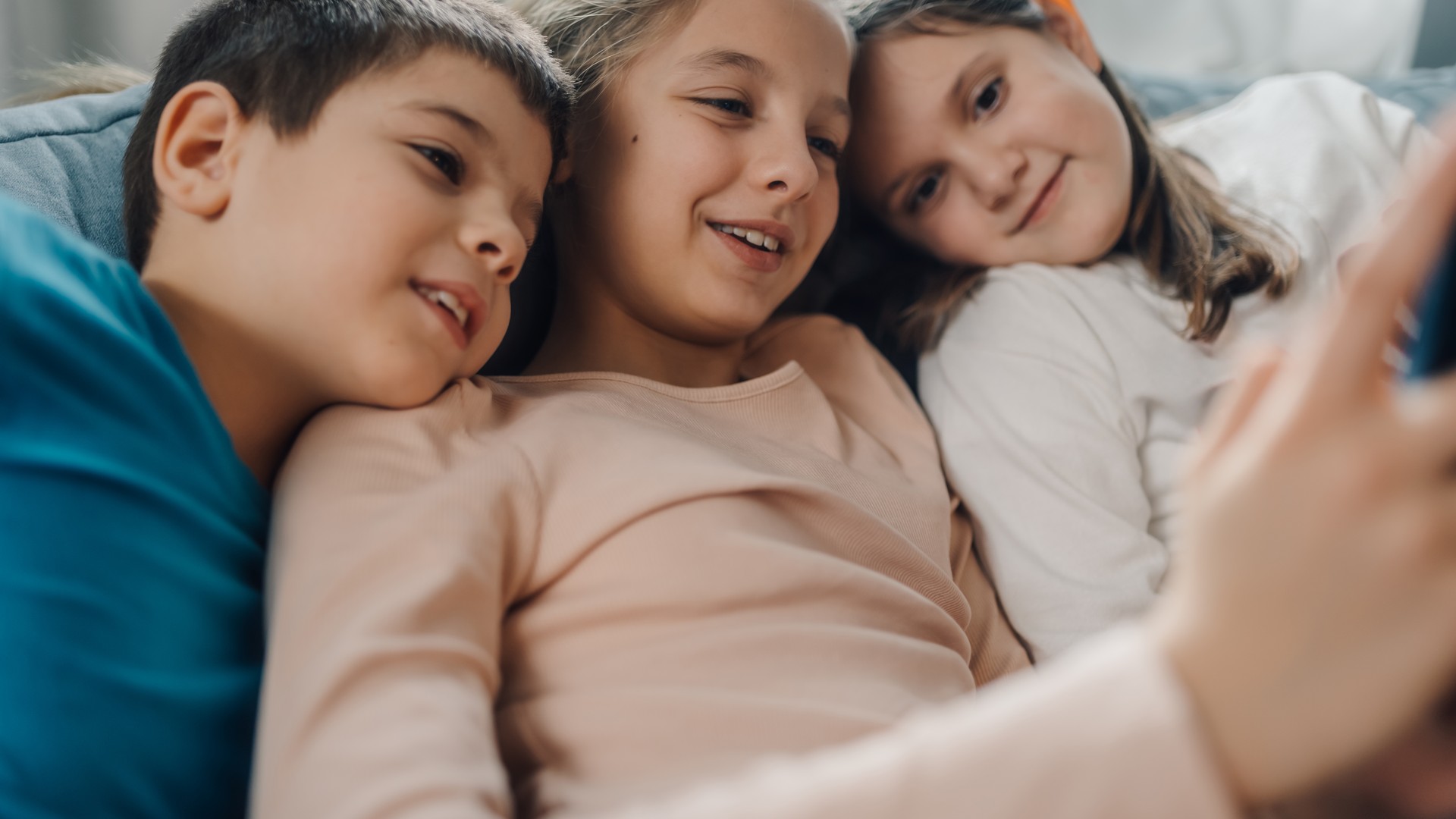 Your Child Caught Lice From a Head, Not a Hat