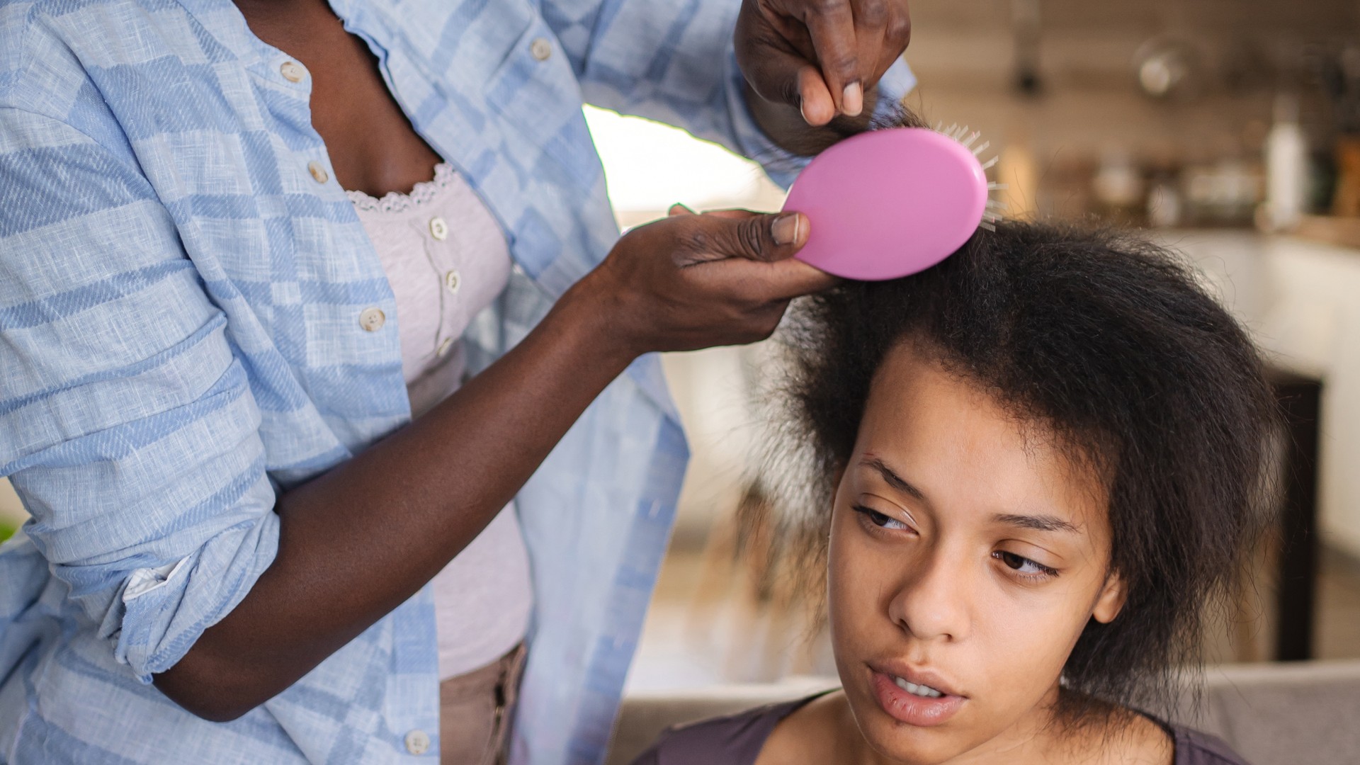 Your Teenager Is the Head Lice Case Nobody Checks